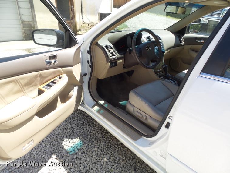 image for item K7648 2003 Honda Accord