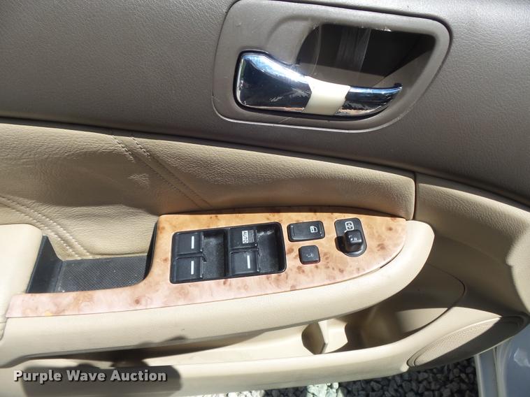 image for item K7648 2003 Honda Accord