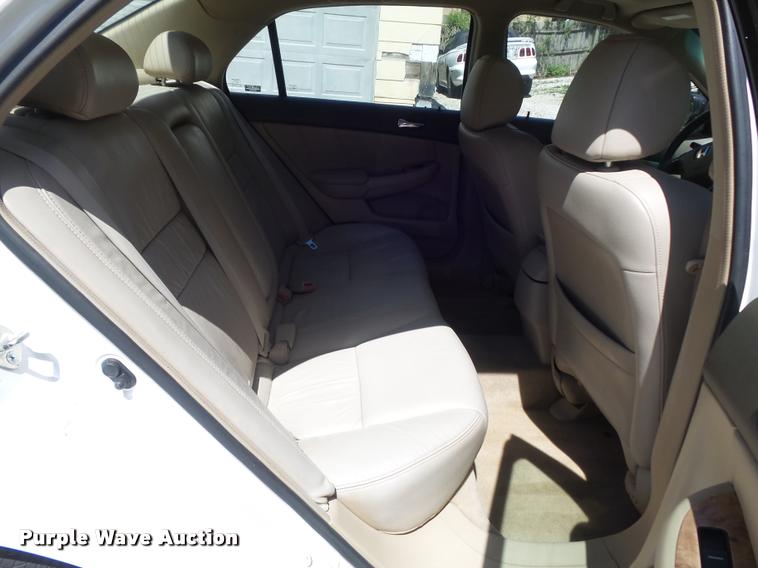 image for item K7648 2003 Honda Accord