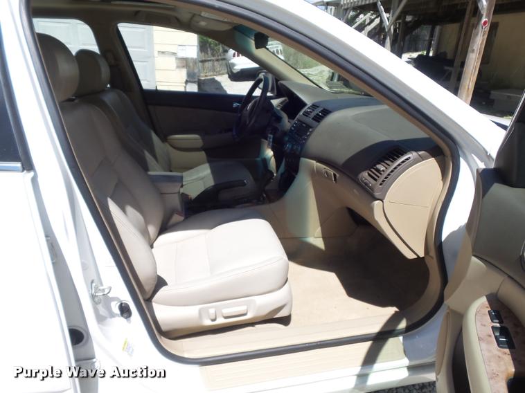 image for item K7648 2003 Honda Accord