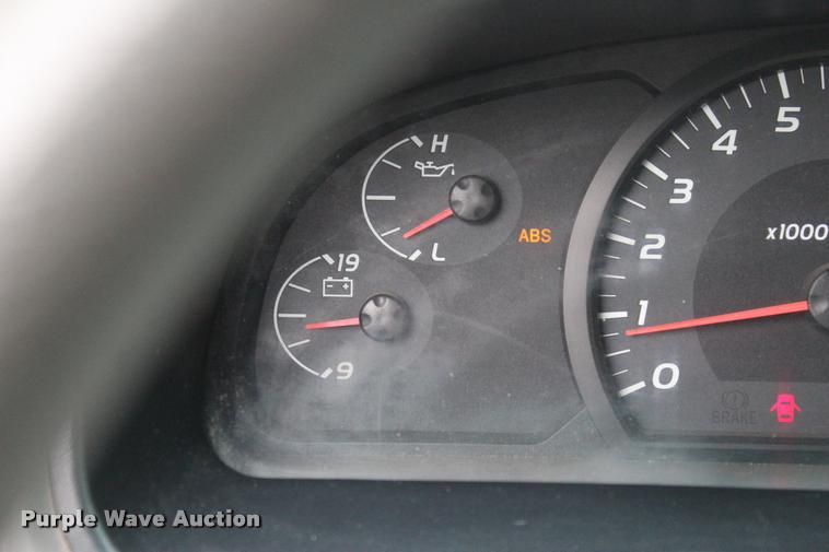 image for item L1984 2006 Toyota Tundra SR5 pickup truck