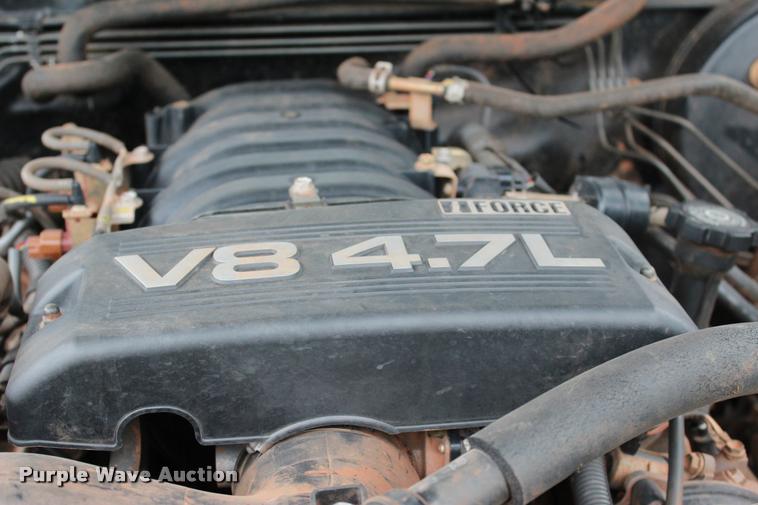 image for item L1984 2006 Toyota Tundra SR5 pickup truck