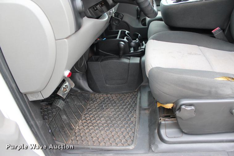 image for item L1985 2008 Chevrolet Silverado 2500 Ext. Cab pickup truck