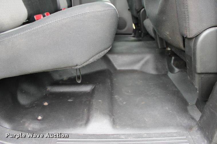 image for item L1985 2008 Chevrolet Silverado 2500 Ext. Cab pickup truck