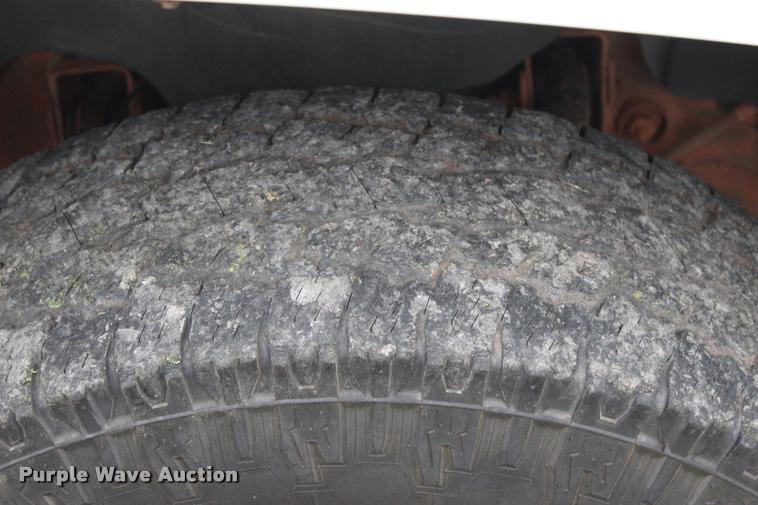 image for item L1985 2008 Chevrolet Silverado 2500 Ext. Cab pickup truck