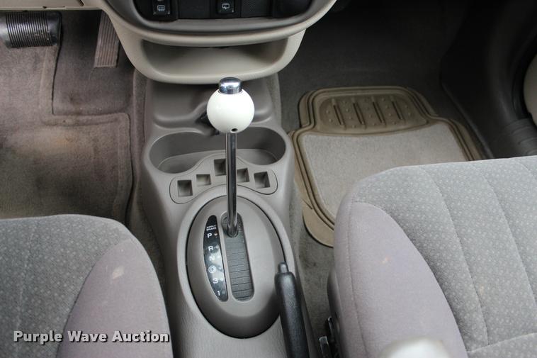 image for item L1986 2004 Chrysler PT Cruiser