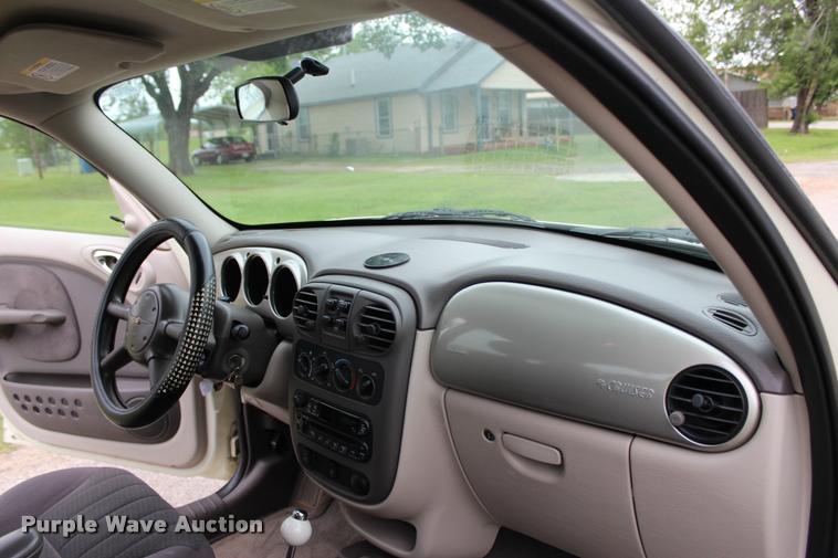 image for item L1986 2004 Chrysler PT Cruiser