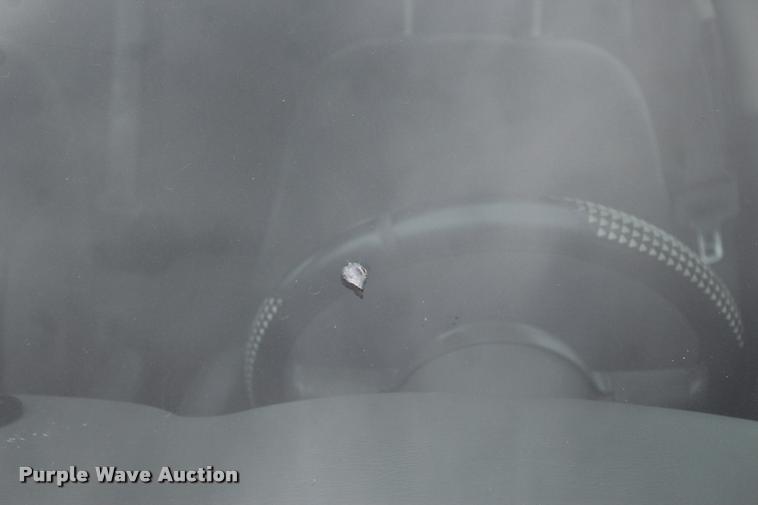 image for item L1986 2004 Chrysler PT Cruiser