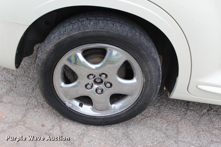 image for item L1986 2004 Chrysler PT Cruiser