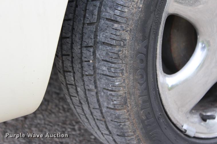 image for item L1986 2004 Chrysler PT Cruiser