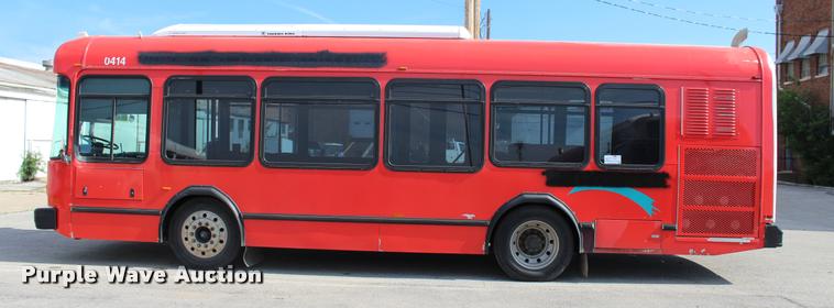 image for item L1995 2005 Neoplan Eldorado Ez Rider II-30transit bus