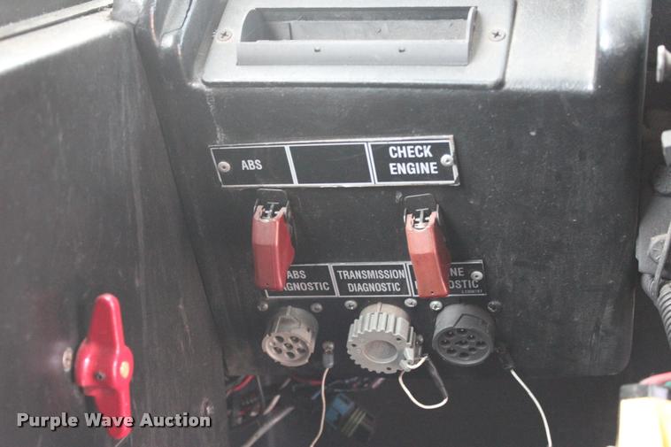 image for item L1995 2005 Neoplan Eldorado Ez Rider II-30transit bus