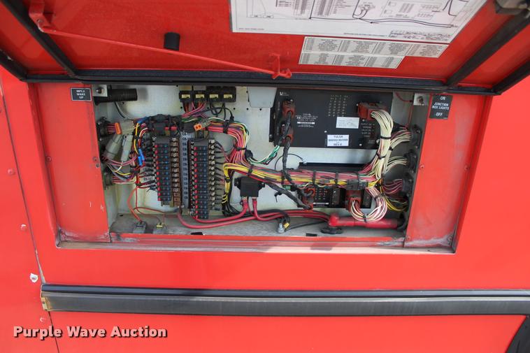 image for item L1995 2005 Neoplan Eldorado Ez Rider II-30transit bus