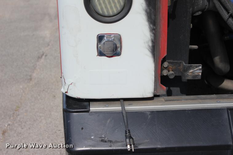 image for item L1995 2005 Neoplan Eldorado Ez Rider II-30transit bus