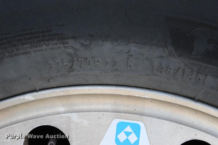 image for item L1995 2005 Neoplan Eldorado Ez Rider II-30transit bus