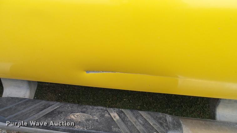 image for item L3137 2006 Ford F350 Super Duty Crew Cab pickup truck