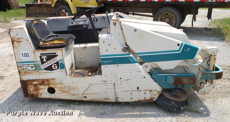 image for item L3144 Tennant Power Sweeper 250 sweeper