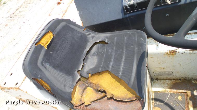 image for item L3144 Tennant Power Sweeper 250 sweeper