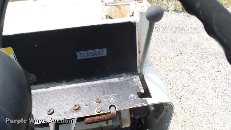 image for item L3144 Tennant Power Sweeper 250 sweeper