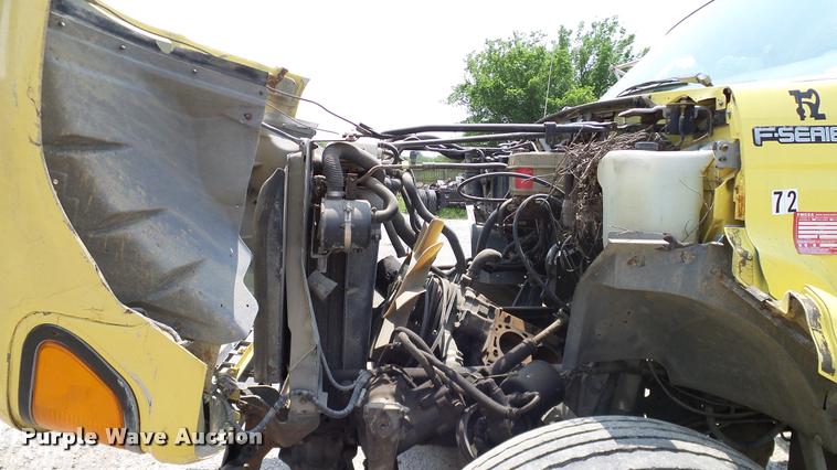 image for item L3146 1998 Ford F700 dump flatbed truck