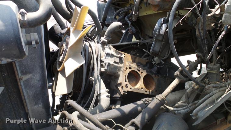 image for item L3146 1998 Ford F700 dump flatbed truck