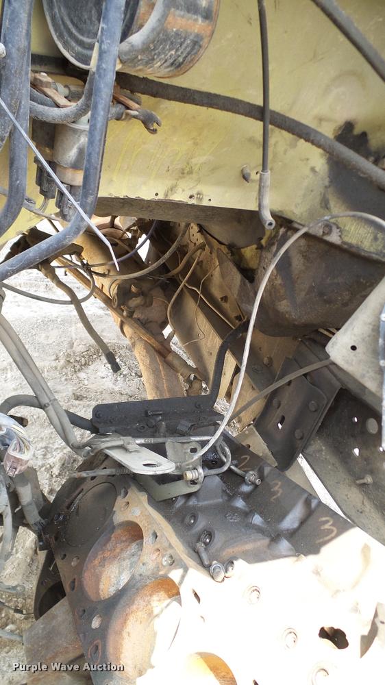 image for item L3146 1998 Ford F700 dump flatbed truck