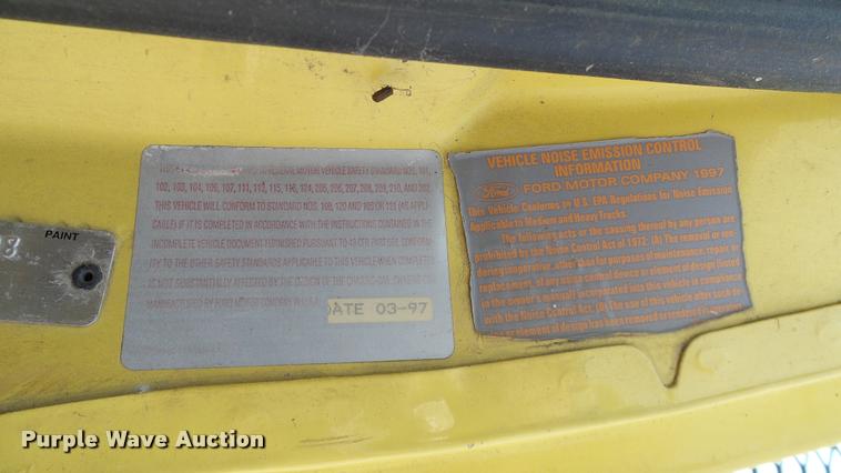 image for item L3146 1998 Ford F700 dump flatbed truck