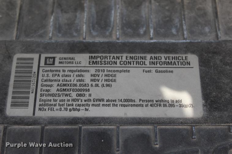 image for item L4992 2010 Chevrolet Express G4500 shuttle bus