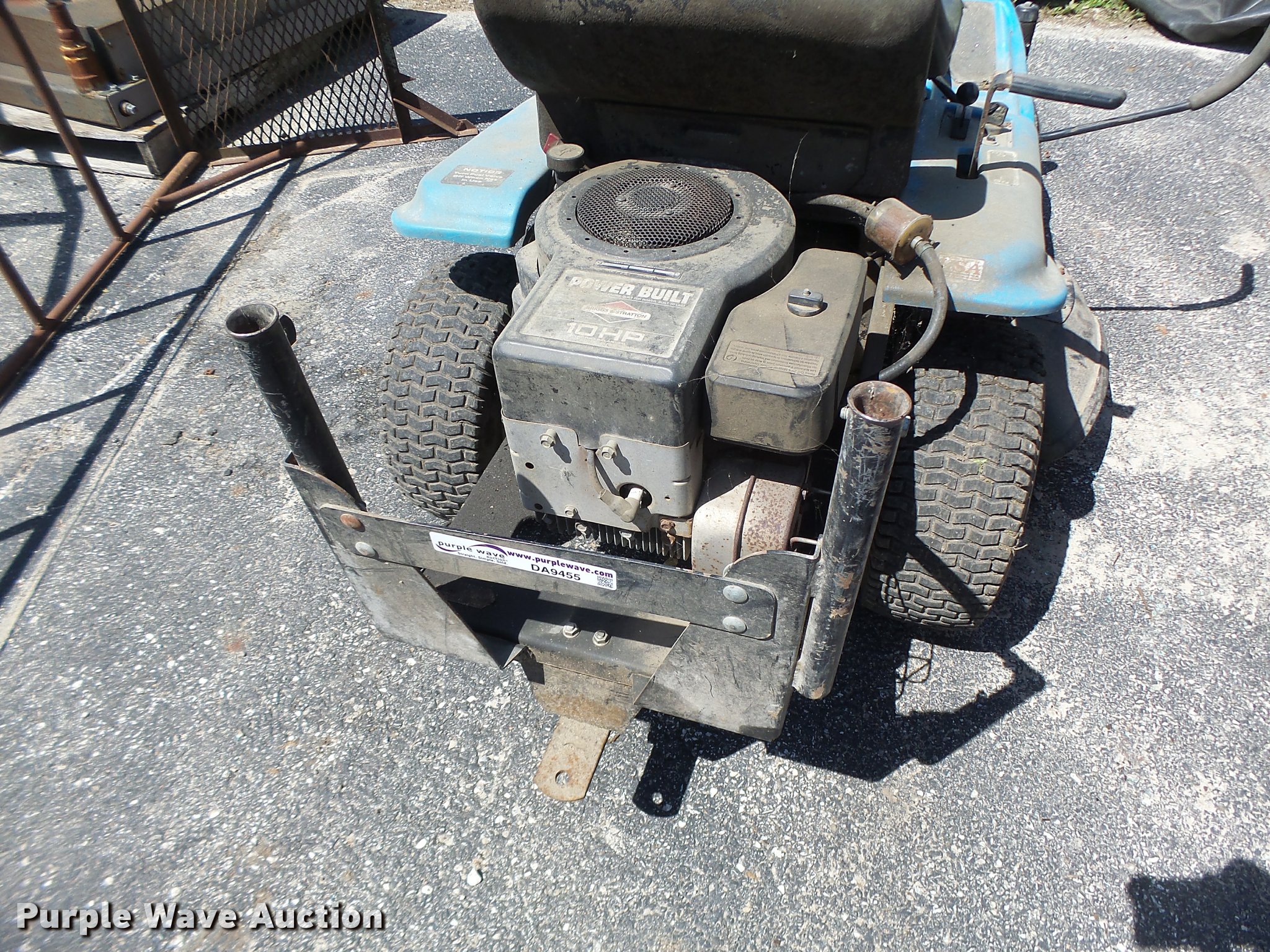 Dixon 3303 ZTR lawn mower in Marshall, MO Item DA9455 sold Purple Wave