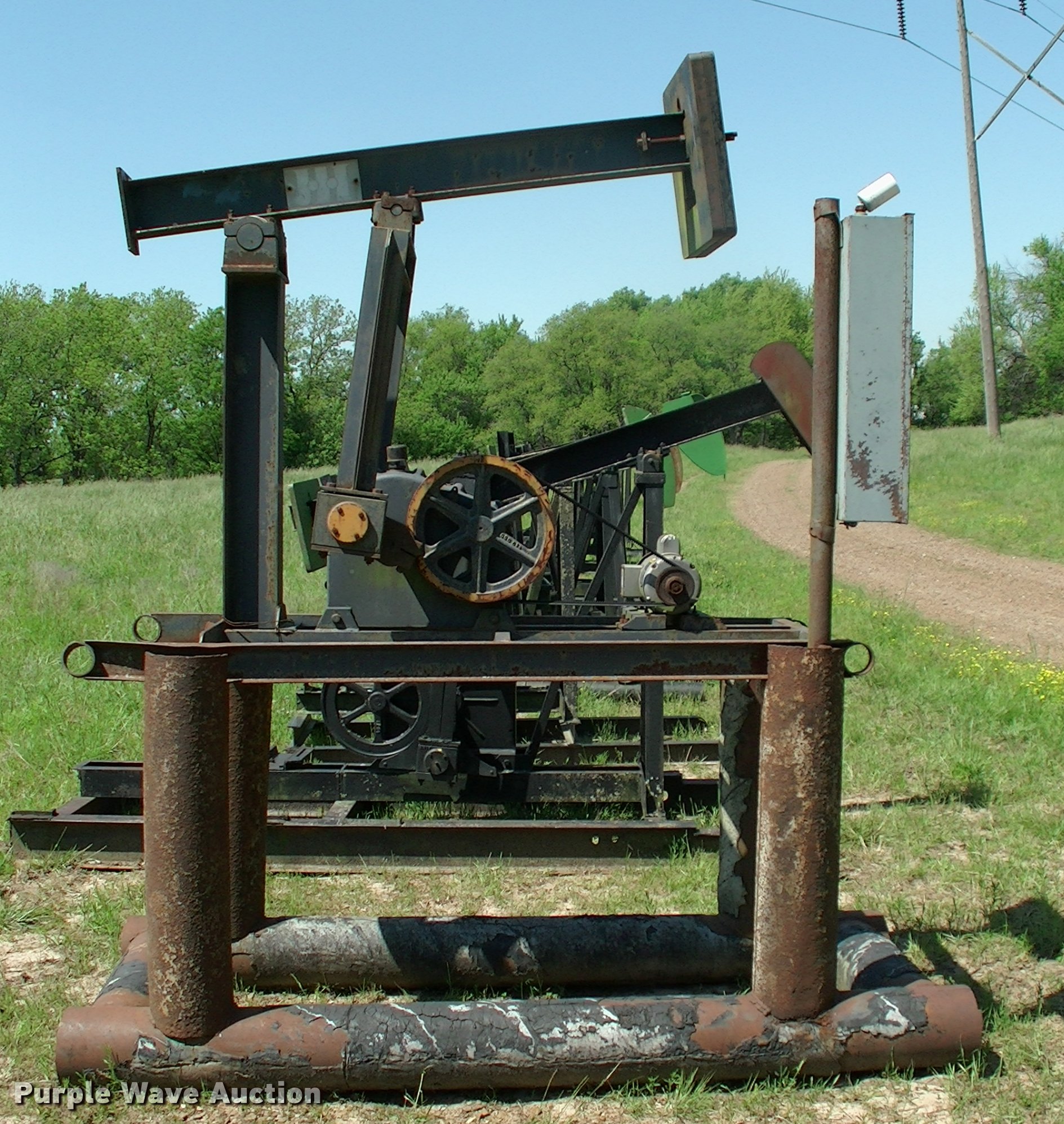 Jensen oilfield pump jack in Parsons, KS Item DP9401 sold Purple Wave