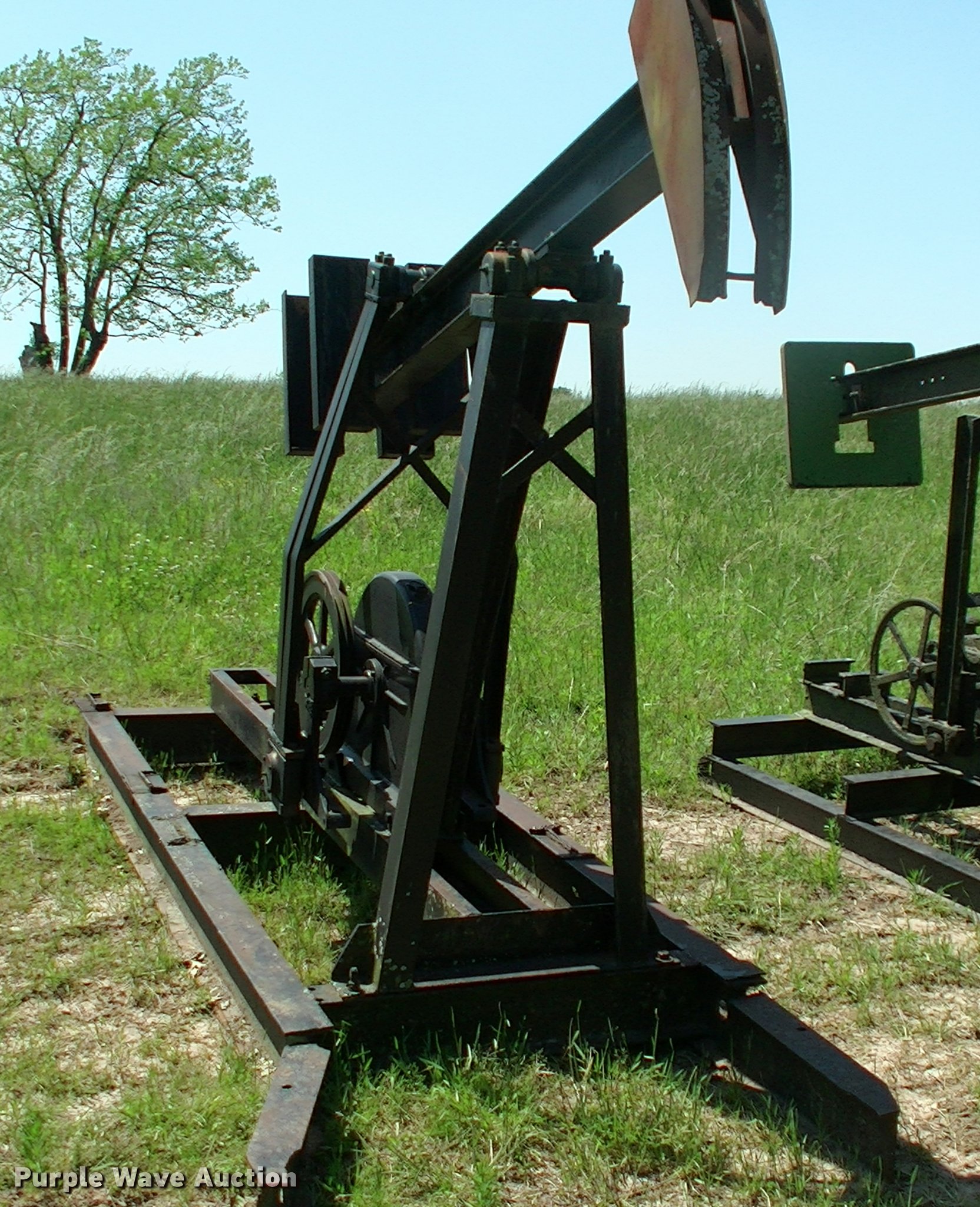 Oilfield pump jack in Parsons, KS Item DP9402 sold Purple Wave