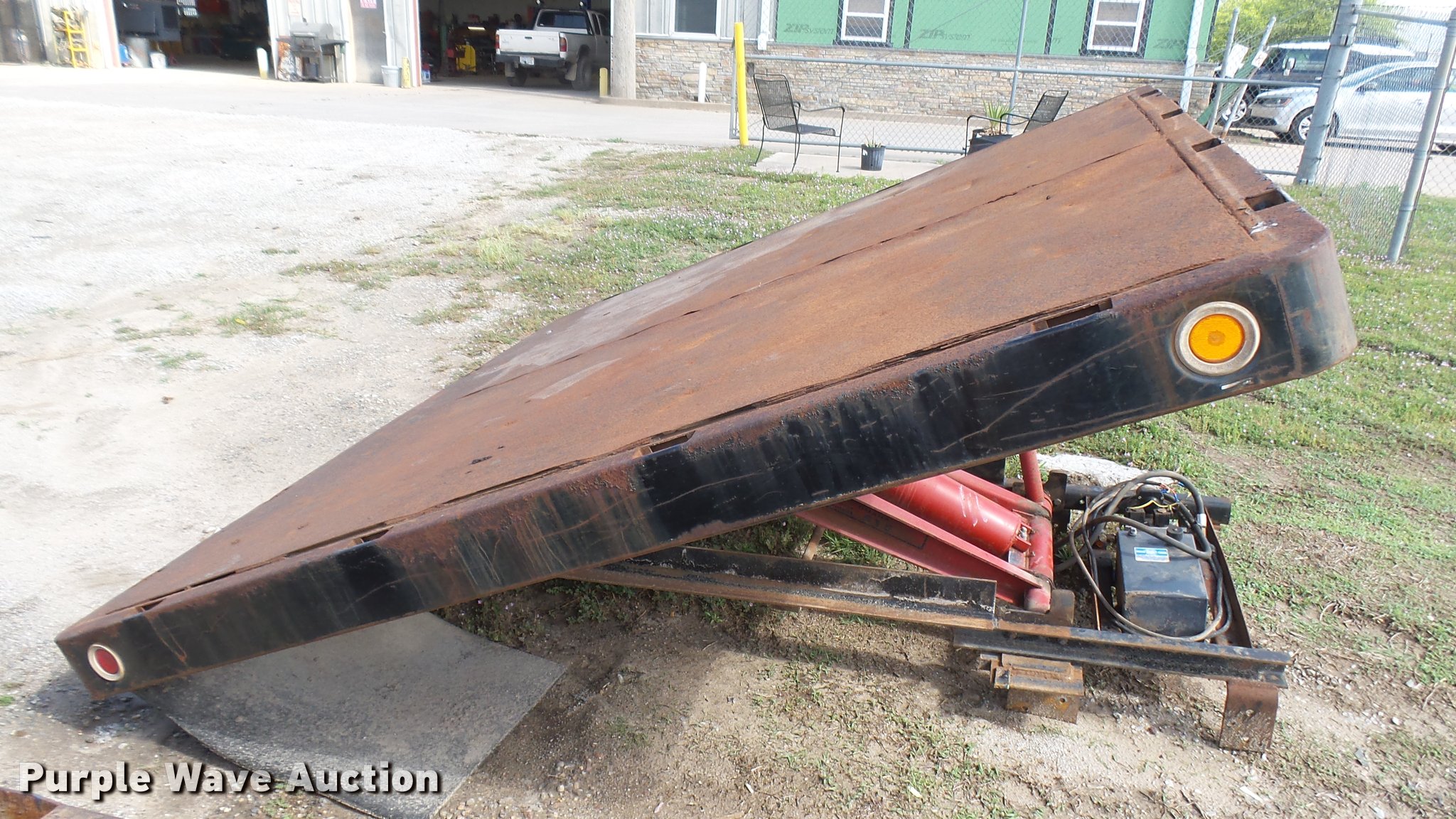 Omaha Standard steel dump flatbed in Wichita, KS Item DQ9102 sold