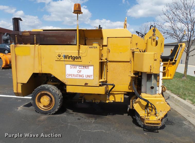 image for item CC9150 1988 Wirtgen SF1000CA milling machine