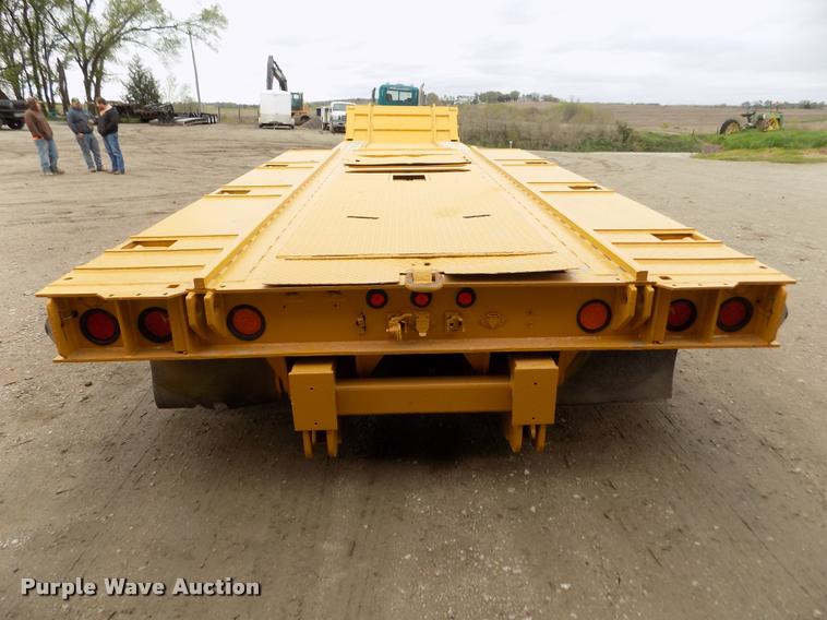 image for item DA0686 2000 Load King 403/4DFPR drop deck equipment trailer