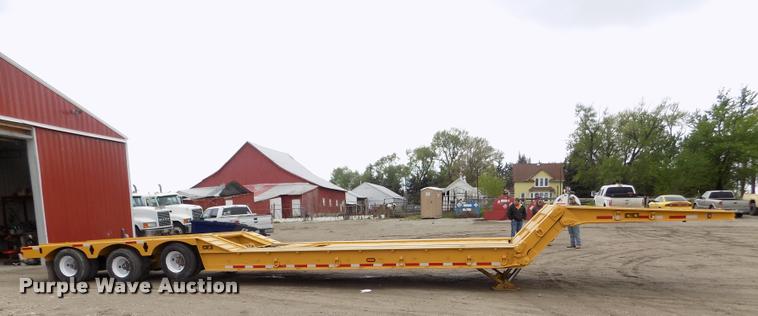 image for item DA0686 2000 Load King 403/4DFPR drop deck equipment trailer