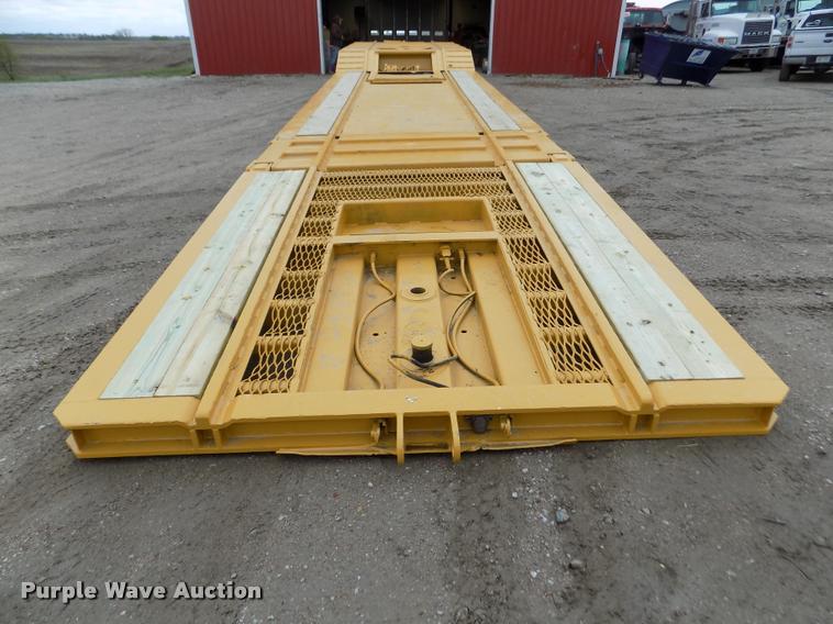 image for item DA0686 2000 Load King 403/4DFPR drop deck equipment trailer
