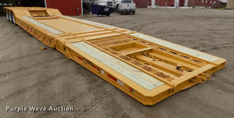 image for item DA0686 2000 Load King 403/4DFPR drop deck equipment trailer