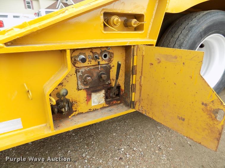 image for item DA0686 2000 Load King 403/4DFPR drop deck equipment trailer