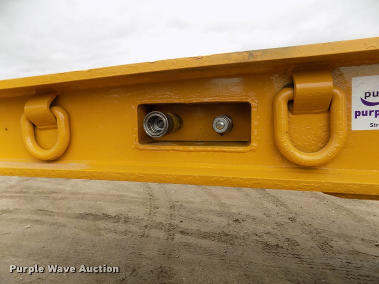 image for item DA0686 2000 Load King 403/4DFPR drop deck equipment trailer