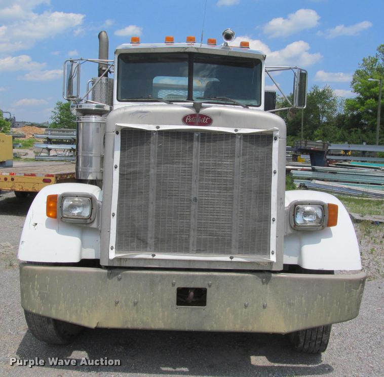 image for item DA1003 1994 Peterbilt 378 dump truck