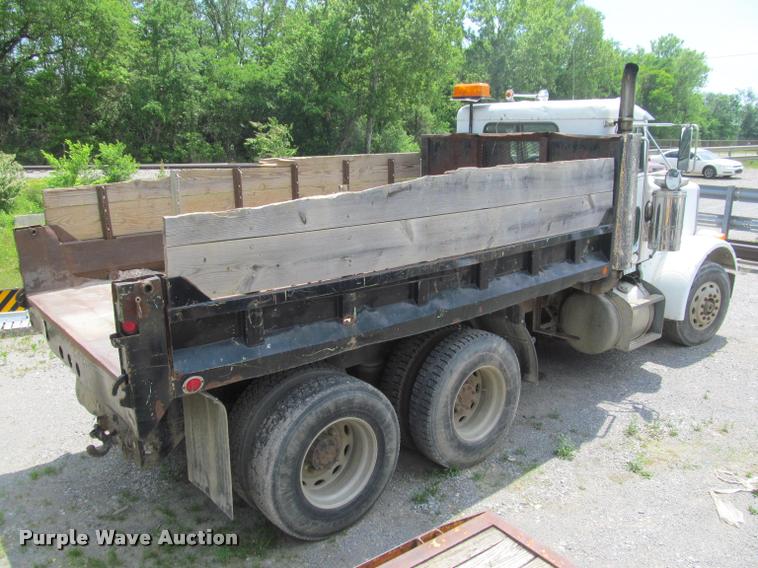 image for item DA1003 1994 Peterbilt 378 dump truck