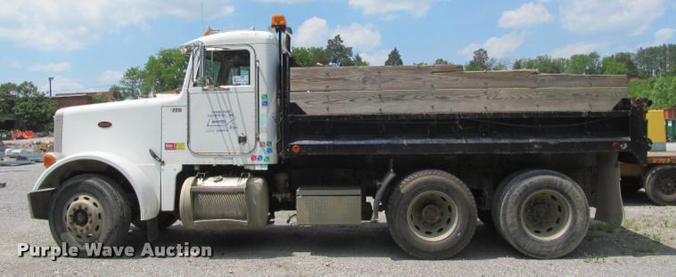image for item DA1003 1994 Peterbilt 378 dump truck