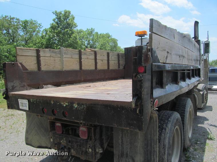 image for item DA1003 1994 Peterbilt 378 dump truck