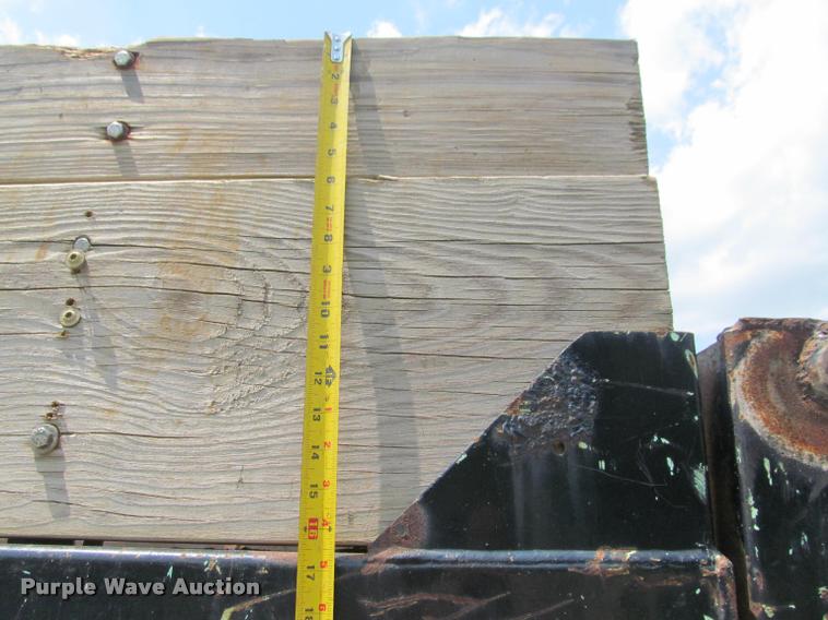 image for item DA1003 1994 Peterbilt 378 dump truck