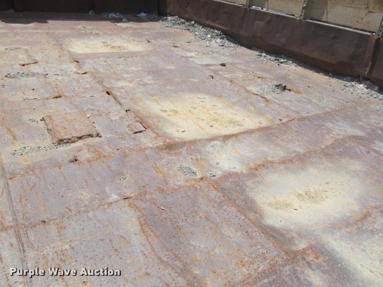 image for item DA1003 1994 Peterbilt 378 dump truck