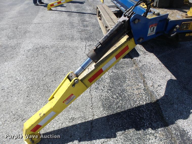 image for item DA3482 2008 Skylift Mini-Derrick 33 derrick digger