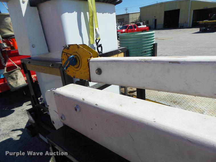 image for item DA3482 2008 Skylift Mini-Derrick 33 derrick digger