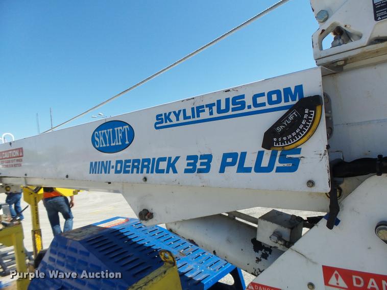 image for item DA3482 2008 Skylift Mini-Derrick 33 derrick digger