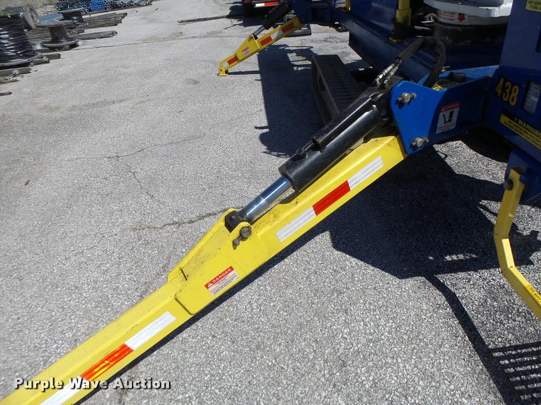 image for item DA3482 2008 Skylift Mini-Derrick 33 derrick digger