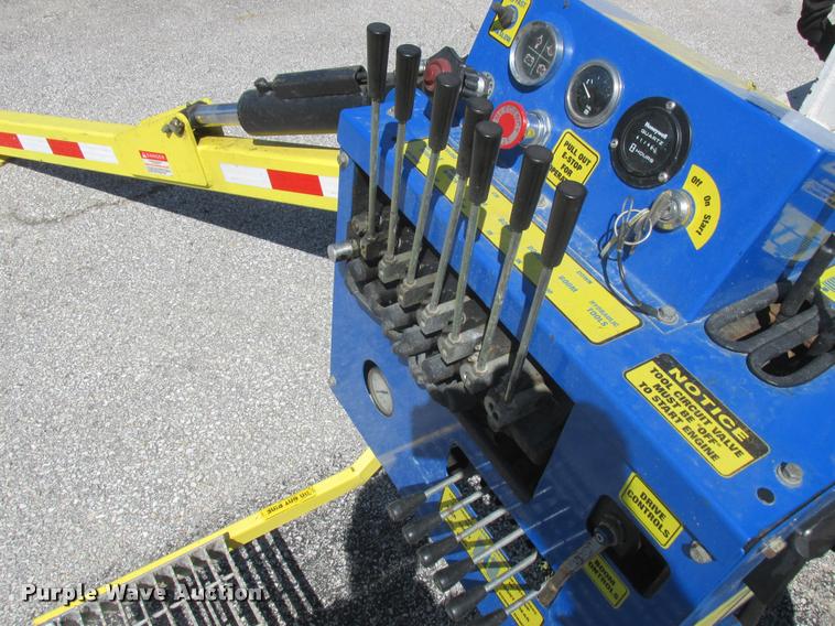 image for item DA3482 2008 Skylift Mini-Derrick 33 derrick digger